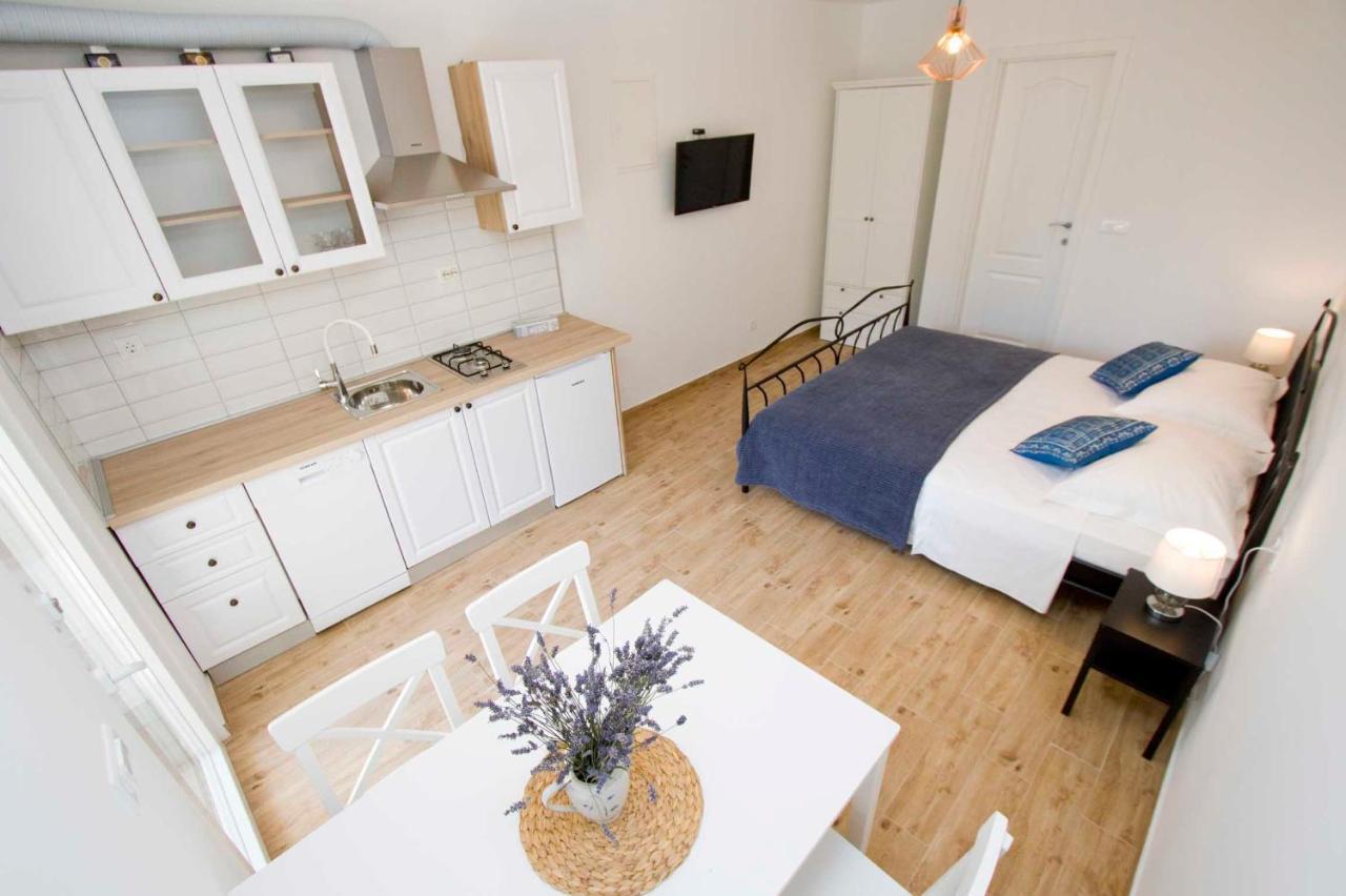 Apartmani Rustica Drasnice Exterior foto