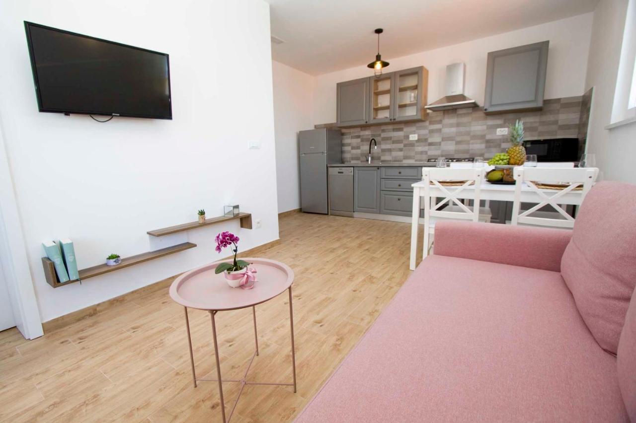 Apartmani Rustica Drasnice Exterior foto